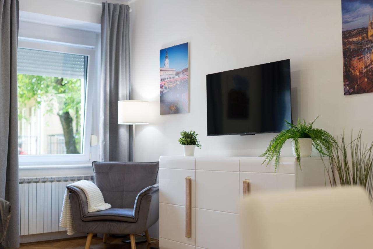 Like Home Zagreb Apartment Екстер'єр фото