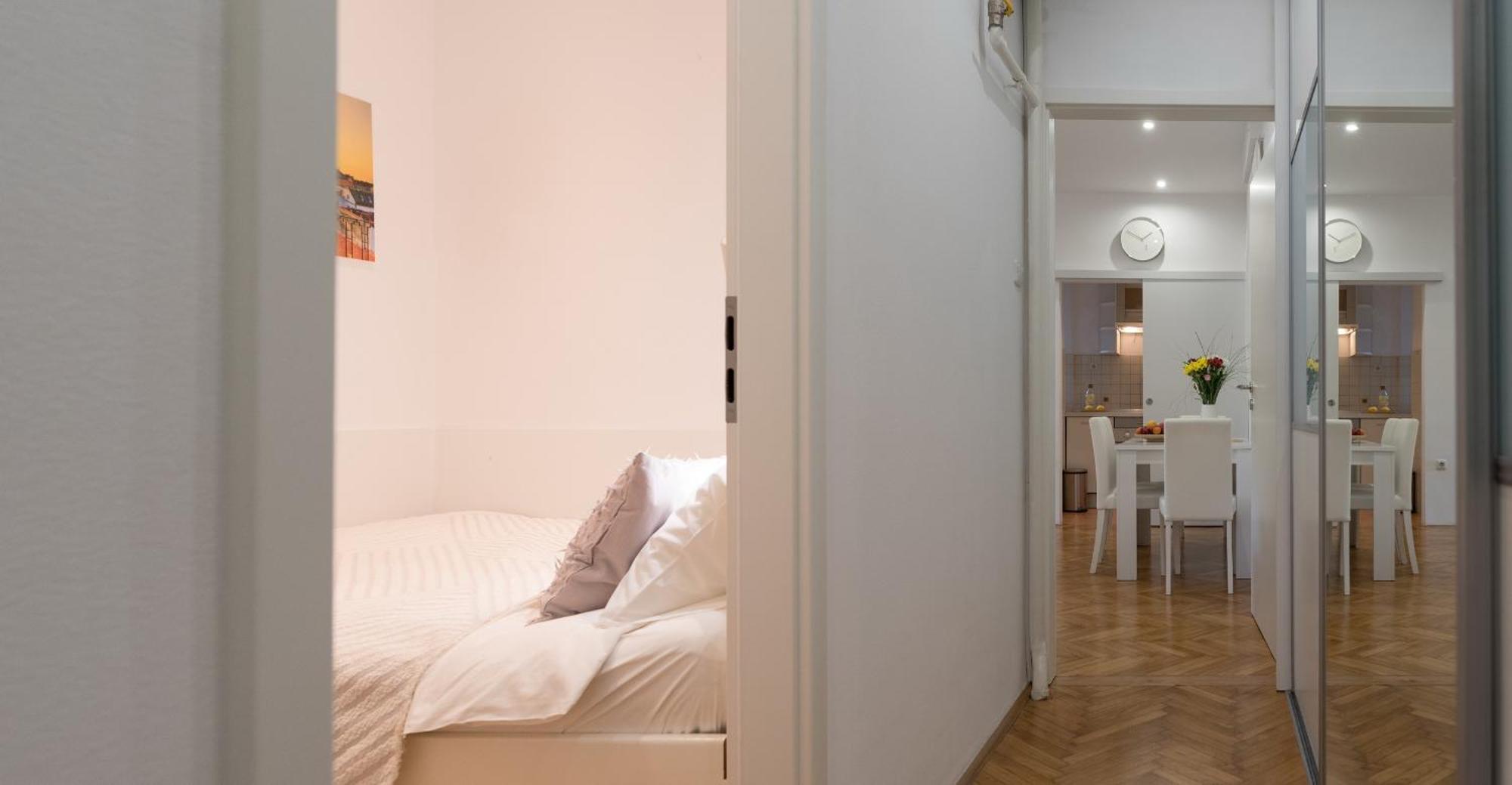 Like Home Zagreb Apartment Екстер'єр фото